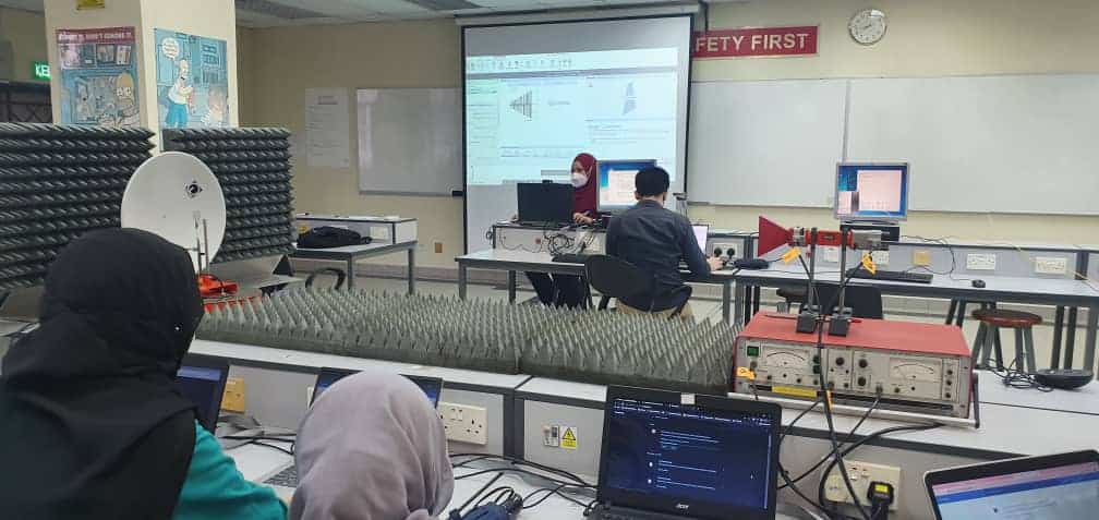 IIUM CST EM engineering training